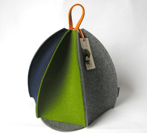 Modern expandable tea cosy in thick wool felt in moss green, indigo blue and industrial grey panels